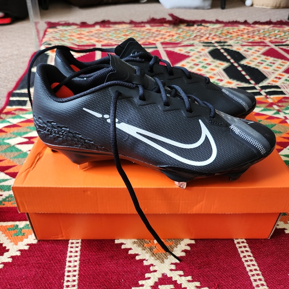 Nike React Vapor Ultrafly Elite 4 Men's Low Metal Baseball Cleats (size 9.5US)